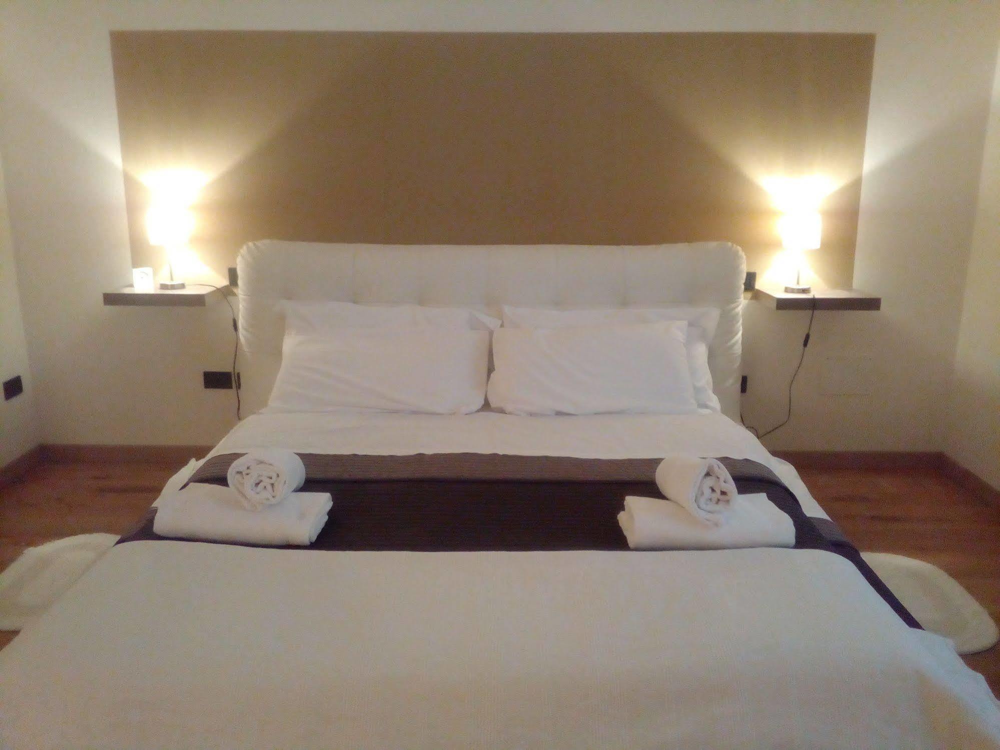 Relais Villa Lezard Lazise Exterior foto